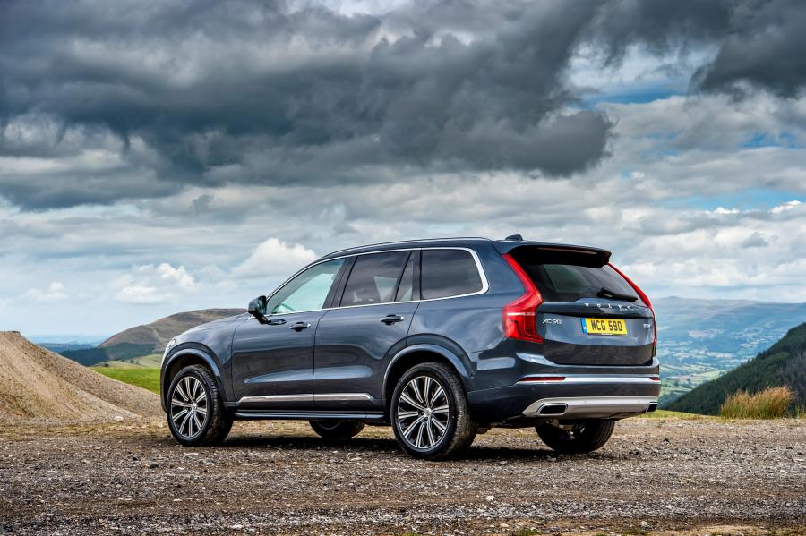  Volvo XC90 B5 Inscription 2019 года  (UK) (фото 27 из 40)